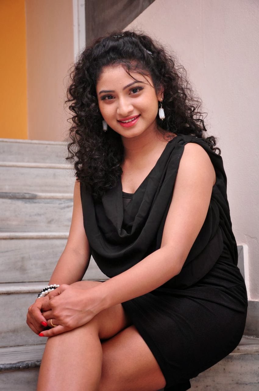 Vishnu Priya Latest Hot Thigh Show Photos In Black Dress Hot Blog Photos