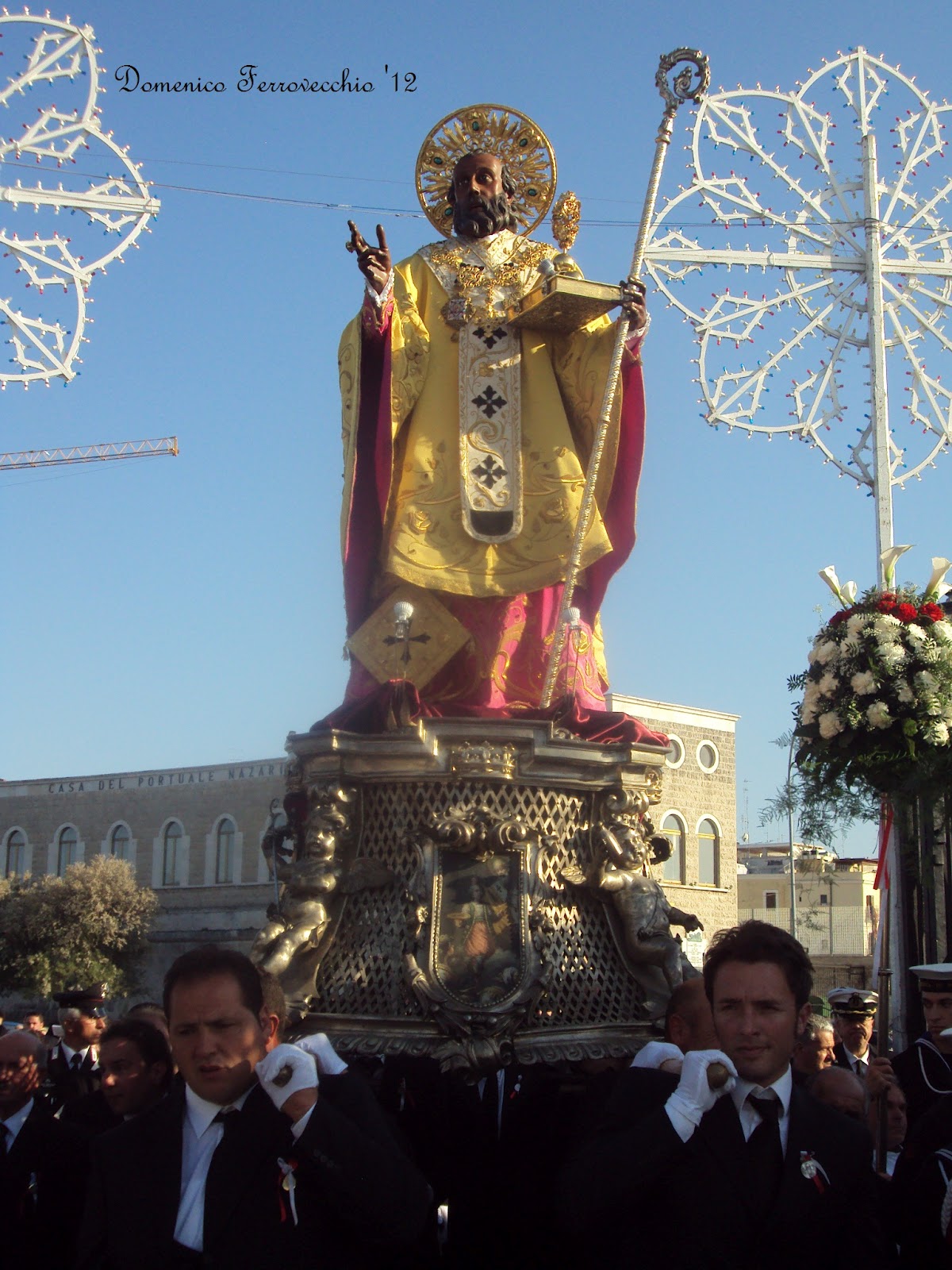 Voci e colori del Sud: E' iniziata la festa di San Nicola a Bari