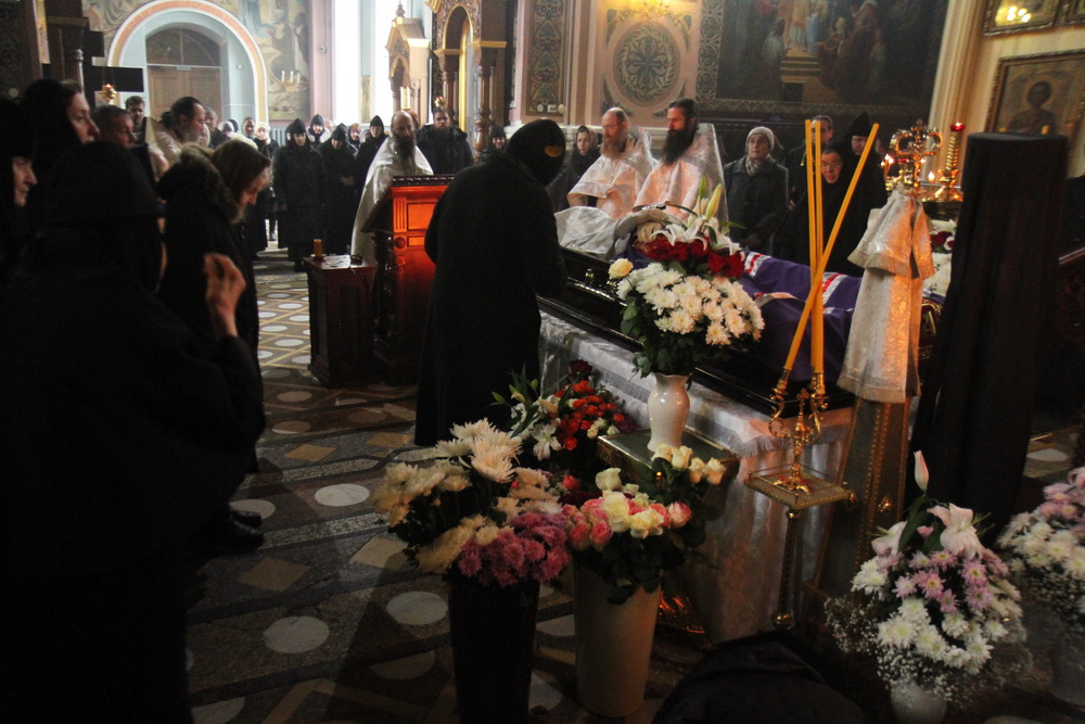 прощание с князем андреем. прощание с сестрой. пьер нарцисс похороны могила. прощание с надеждой мелешко. прощание с сестрой.