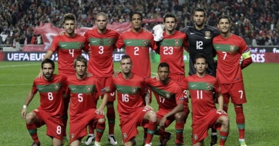 Timnas Portugal / Fans Angkat Kepercayaan Diri Timnas Portugal di Piala