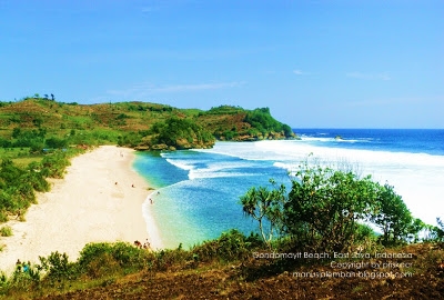 pantai gondo mayit