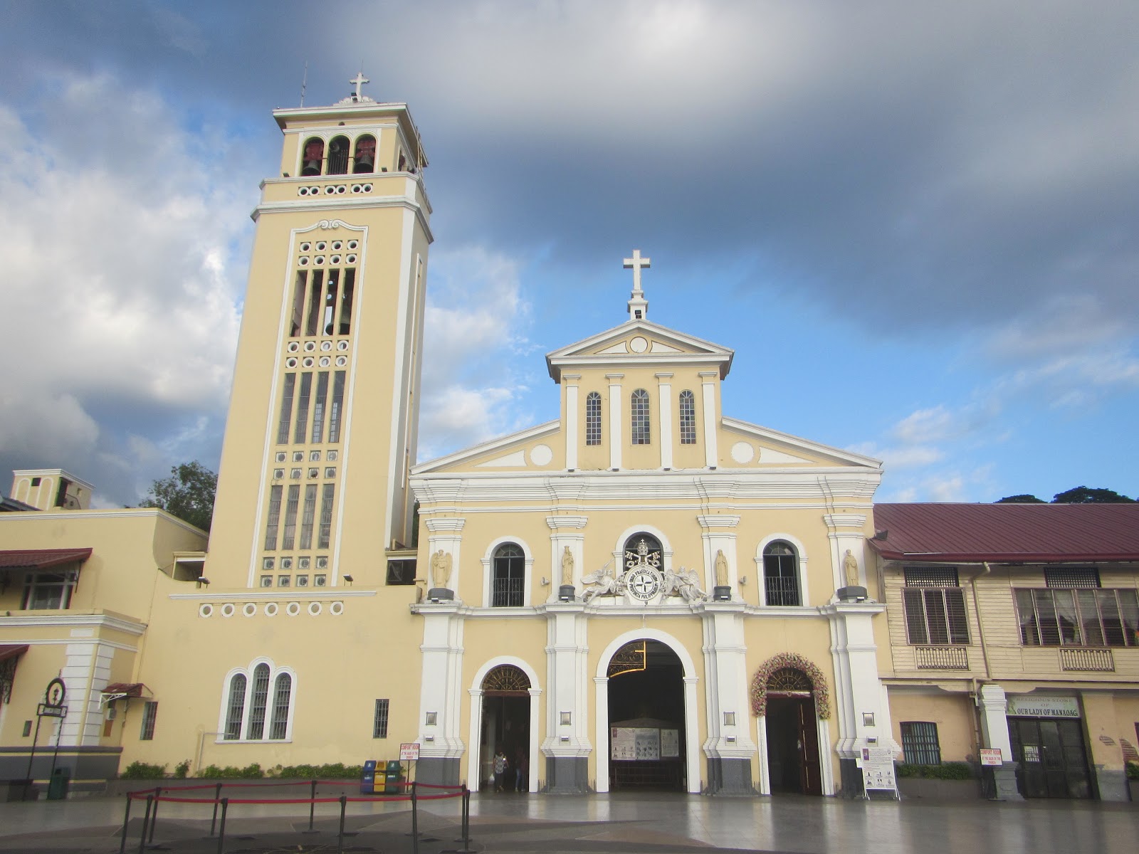 LEXICAL CROWN SHRINE OF OUR LADY OF MANAOAG