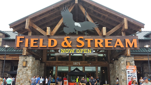 Field & Stream Store