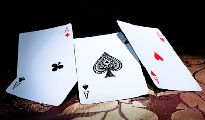 Poker de ases