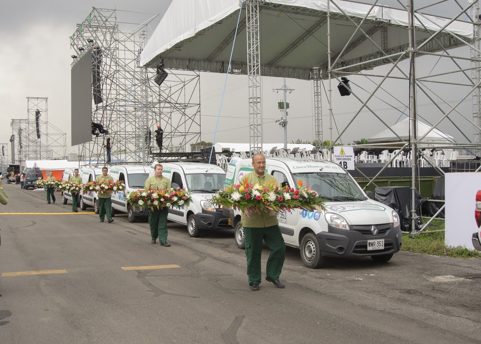 Floristería Hojas Blancas