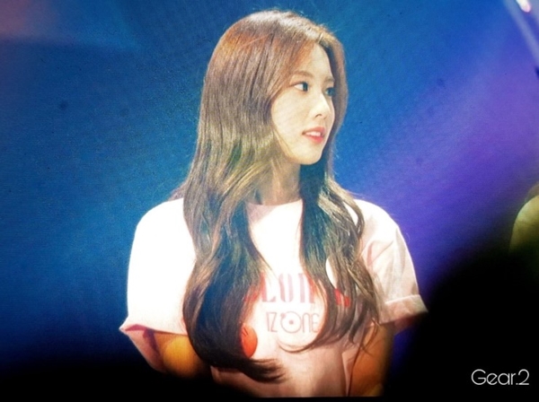 실물이 더 예쁘다는 아이즈원 강혜원 | 인스티즈