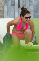 Katie Holmes Pink Bikini The‭ ‬2014‭ ‬New Year’s Eve Miami‭ 