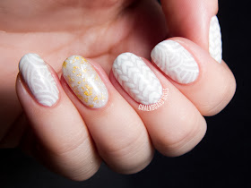 Chunky sweater nails by @chalkboardnails