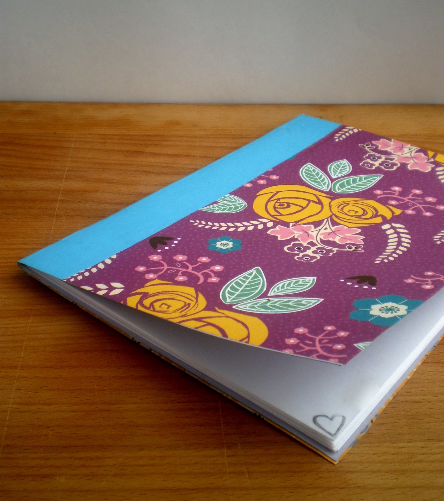 All that Glisters is not Gold: Patterned notepad tutorial