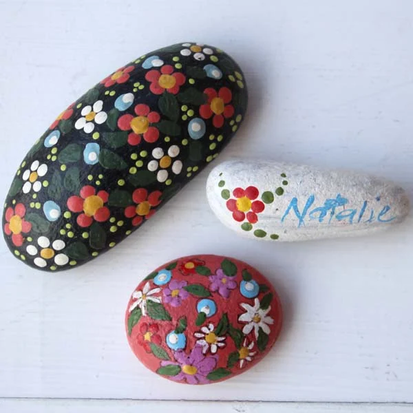 Rainbow Painted Pet Rocks - Made To Be A Momma