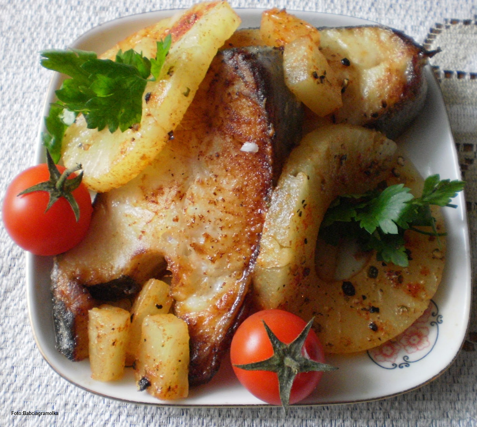 Buniabaje w kuchni Halibut z ananasem