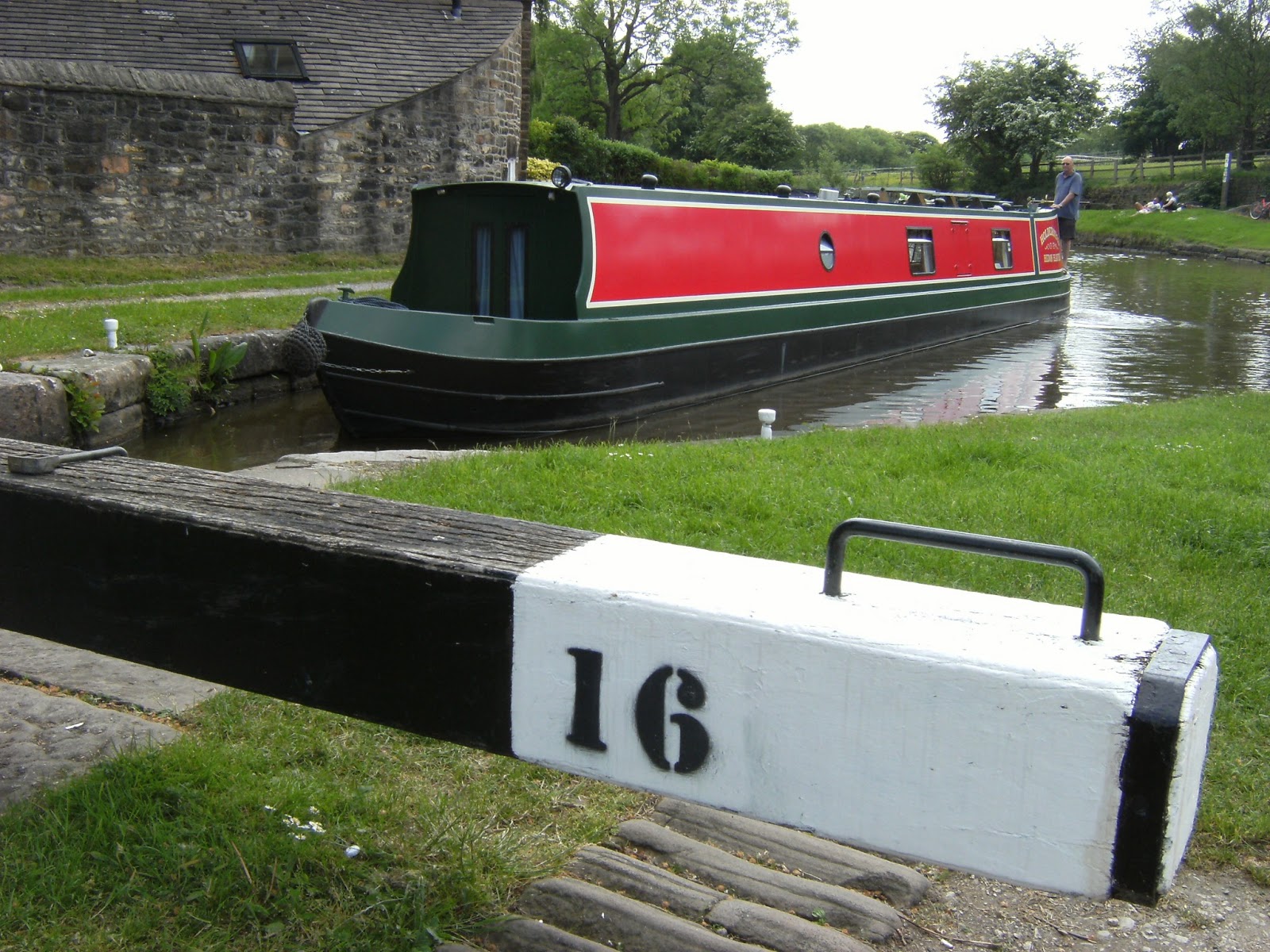 NB Holderness Marple Locks.