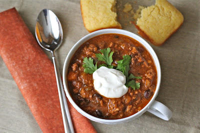 Crockpot turkey chili with butternut squash and apples