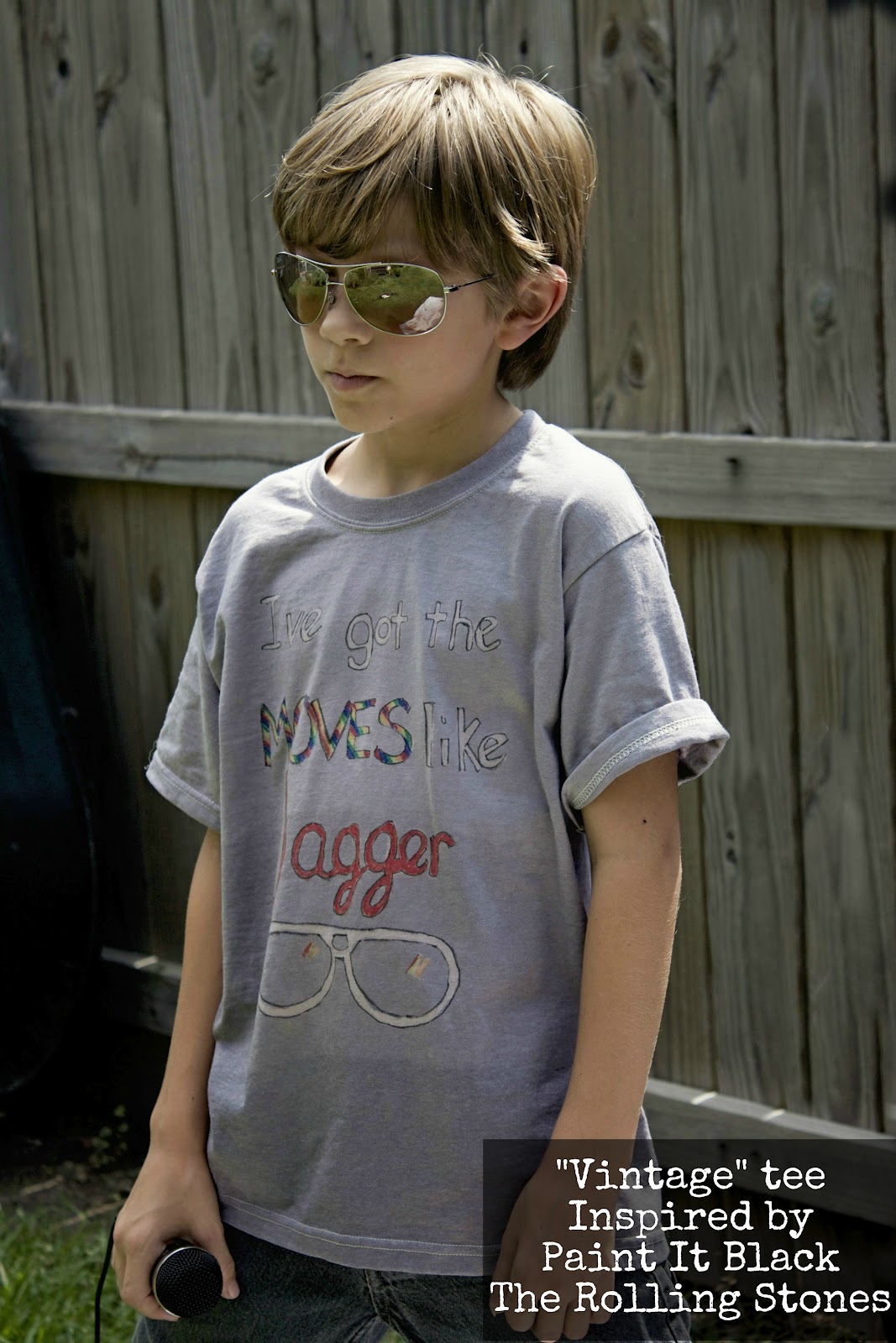 Sew in Tune Paint it Black by I Make Stuff Melly Sews