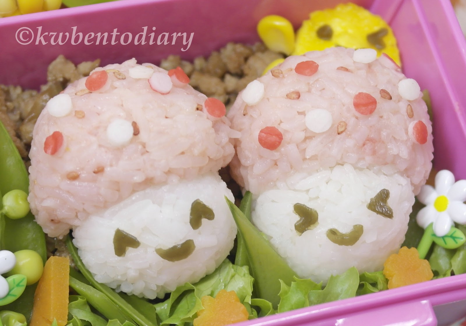 Karenwee's Bento Diary BentoJune11Mushroom Onigiri