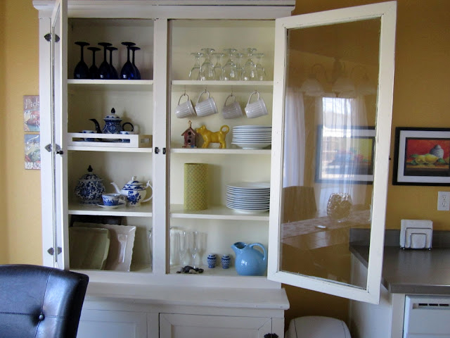 kitchen display cabinet ideas