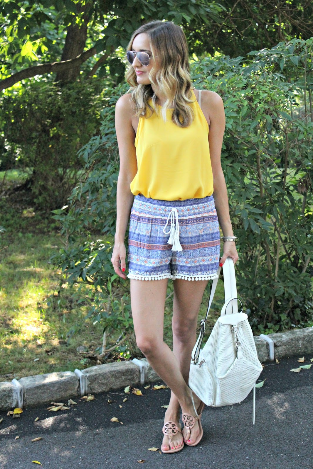 Michelle's Pa(i)ge Fashion Blogger based in New York COLORS THAT
