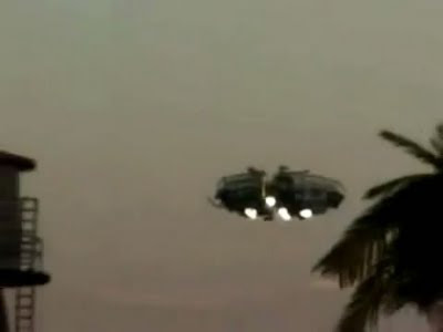 فيديو :  تحليق 3 صحون فضائية في سماء السعودية