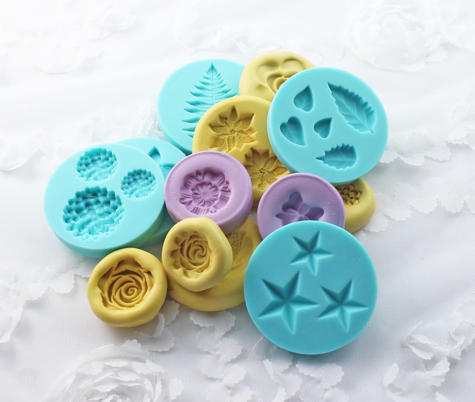 Tami Renā’s Cookies How to Use Cookie Dough with Molds