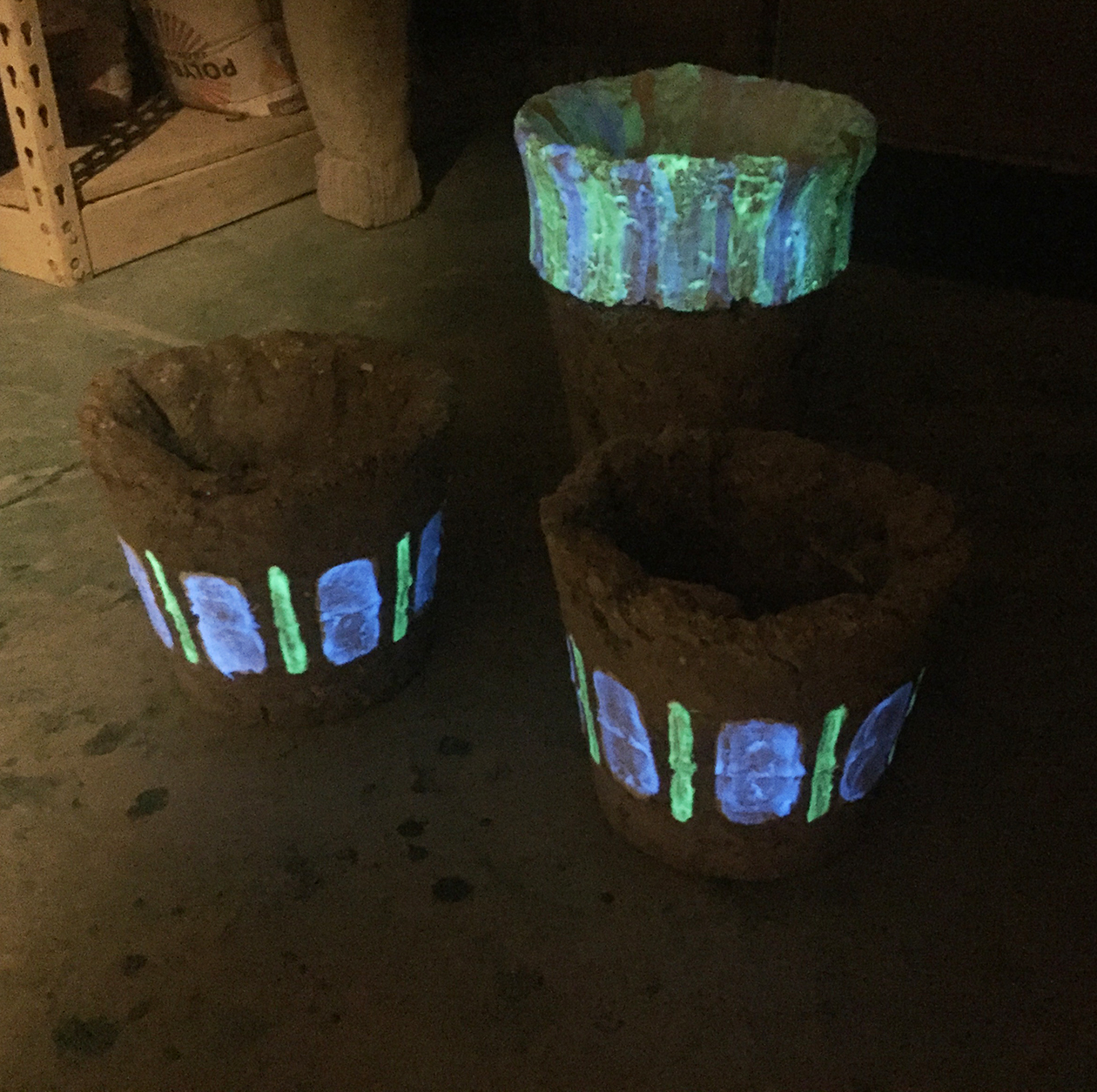 From the Summer's Garden FUN GLOWINTHEDARK POTS FOR SUMMER GROWING