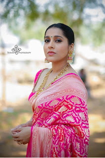 Anchor Rashmi gautam In Beautiful Traditional Pink Saree