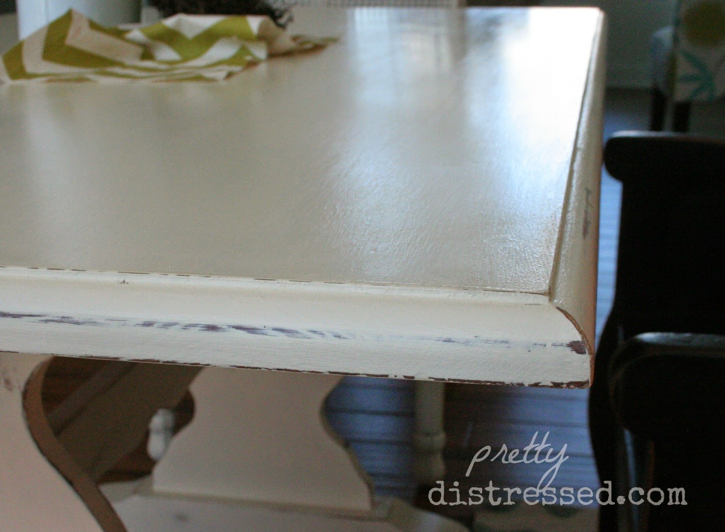 Pretty Distressed: Using a Polycrylic Sealer with Chalk Paint®