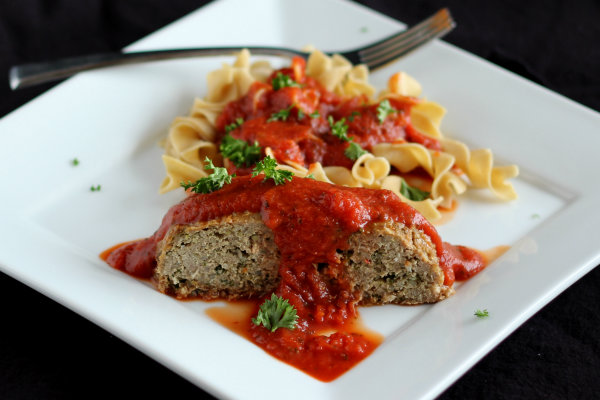 Lite Turkey Meatloaf, meatloaf, sweet tomato topping, turkey meatloaf, turkey meatloaf recipe