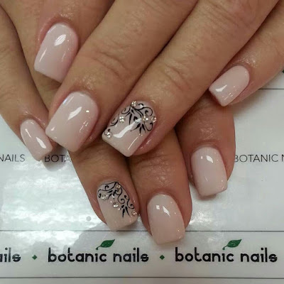 Uñas Sencillas Uñas Sencillas