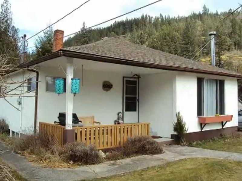 homes House Sale 6907 Coburn Street Powell River British Columbia