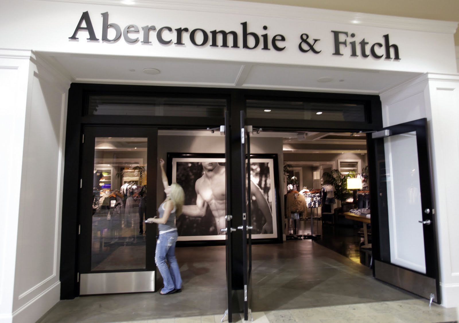 Abercrombie & Fitch Co. (NYSE: ANF): Q1 Earnings Preview 2011 | Stock ...