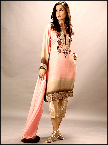 Fashion world latest Fashion: pakitan capri dresses.