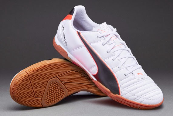 light futsal shoes