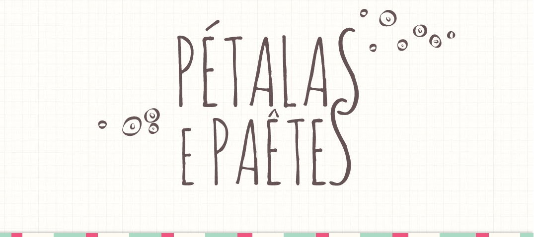 Pétalas e Paetês