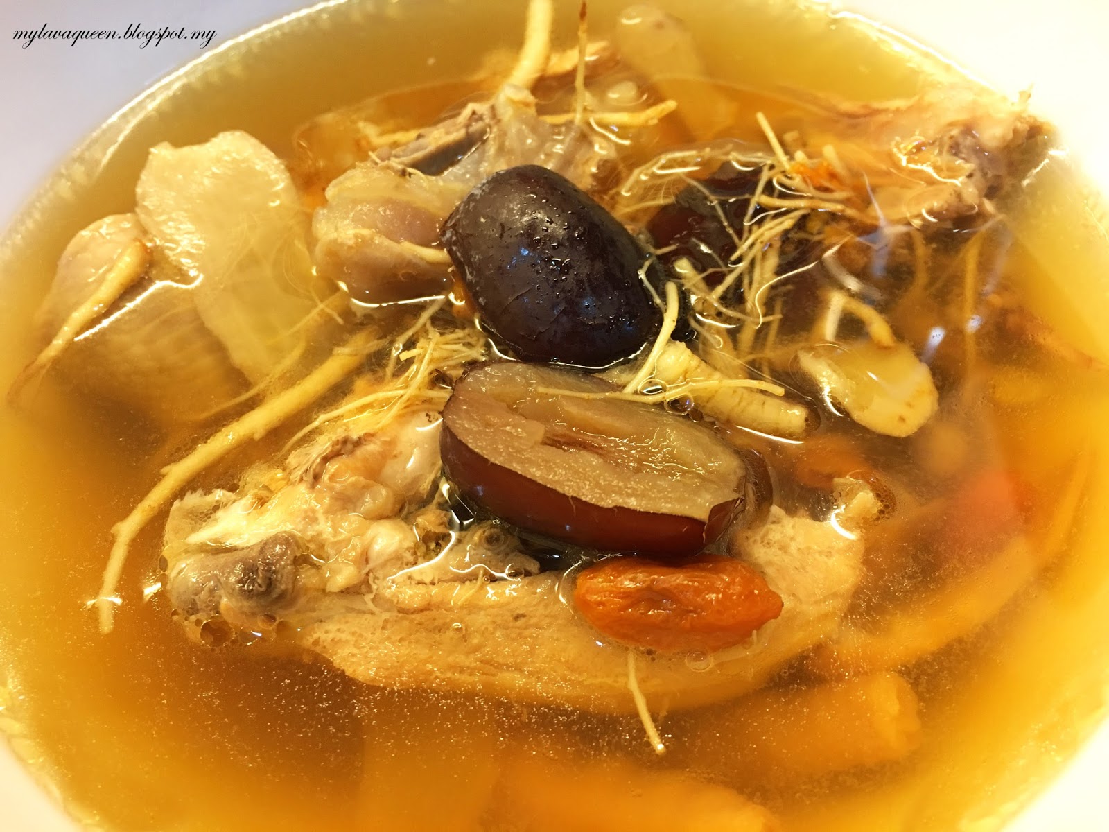 AMERICAN GINSENG ROOT FIBER SOUP WITH CHICKEN AND RED DATES Lava Queen