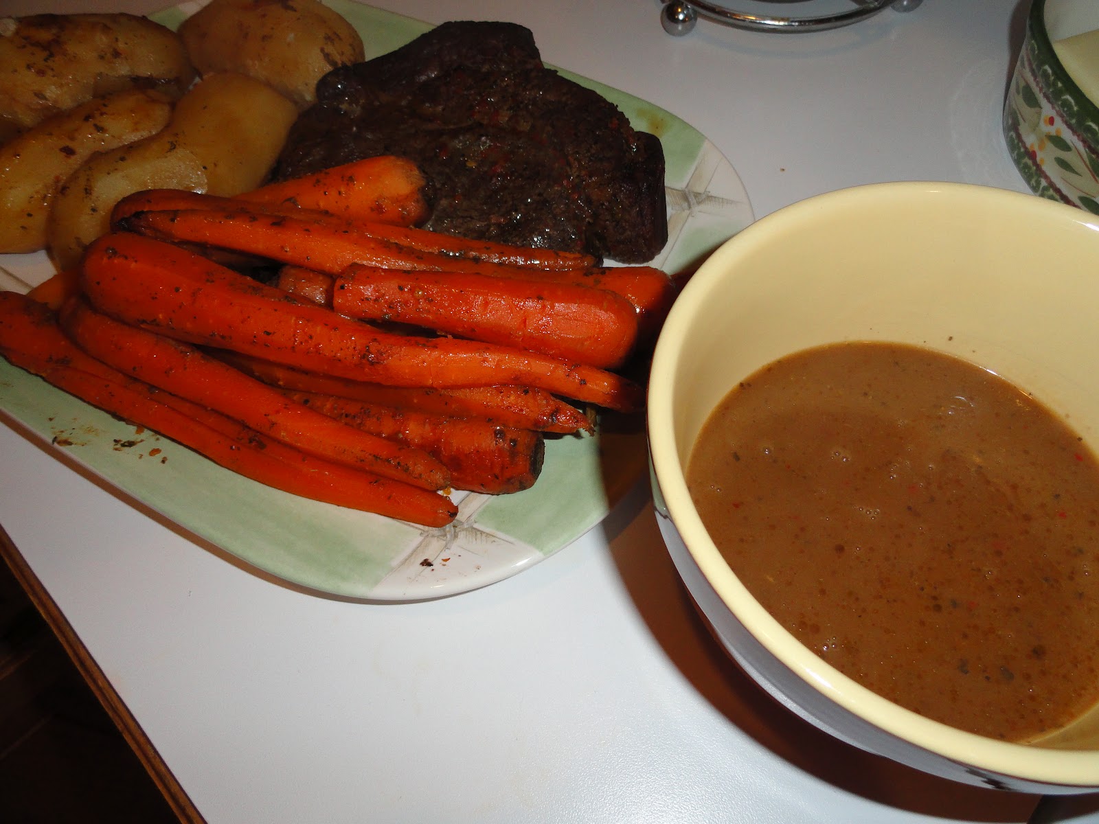 Oxford Impressions Three Envelope Chuck Roast With Brown Gravy Mix