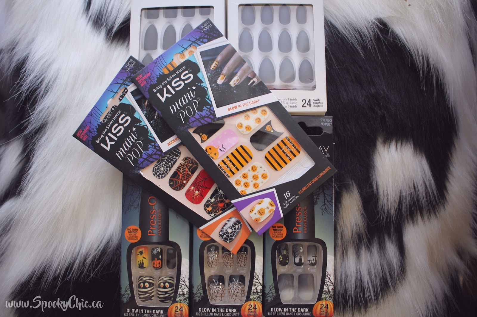 Spooky Chic Halloween Kiss Products 2017 Try On And Review