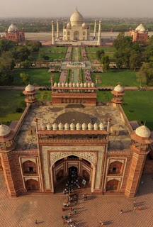 Tajmahal view from sky : cnn80
