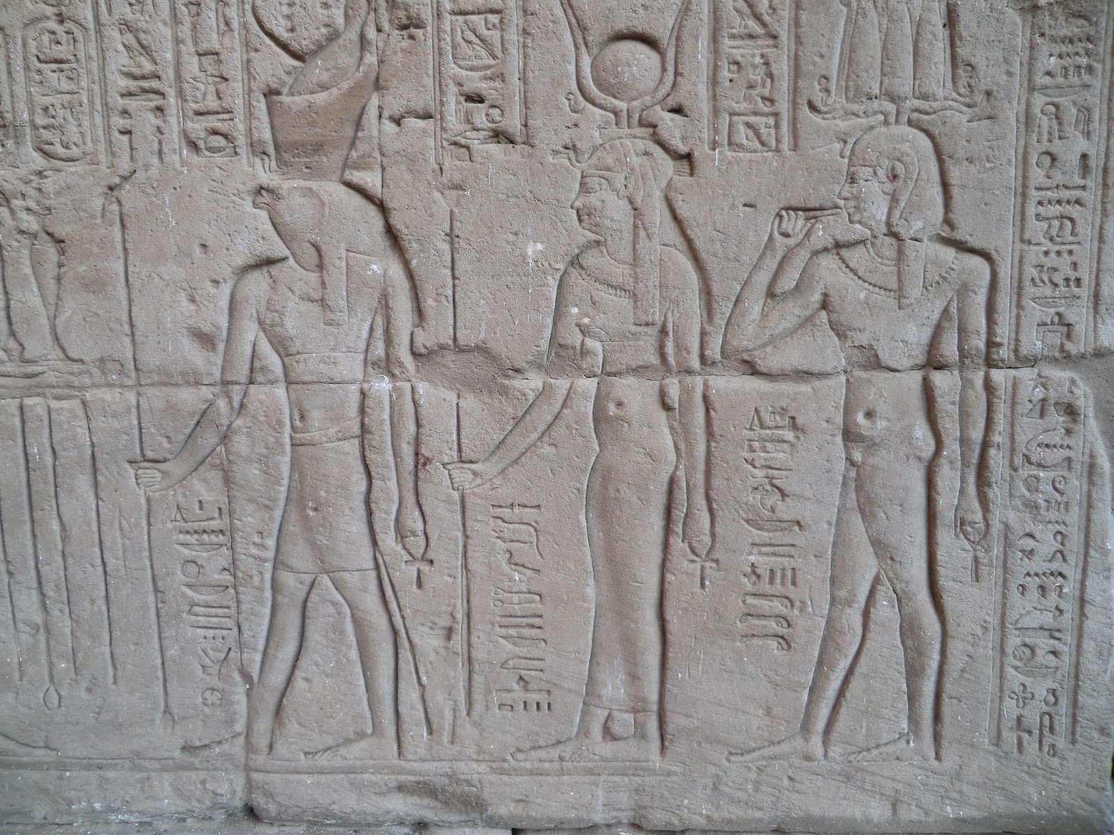 Relieves Templo Horus
