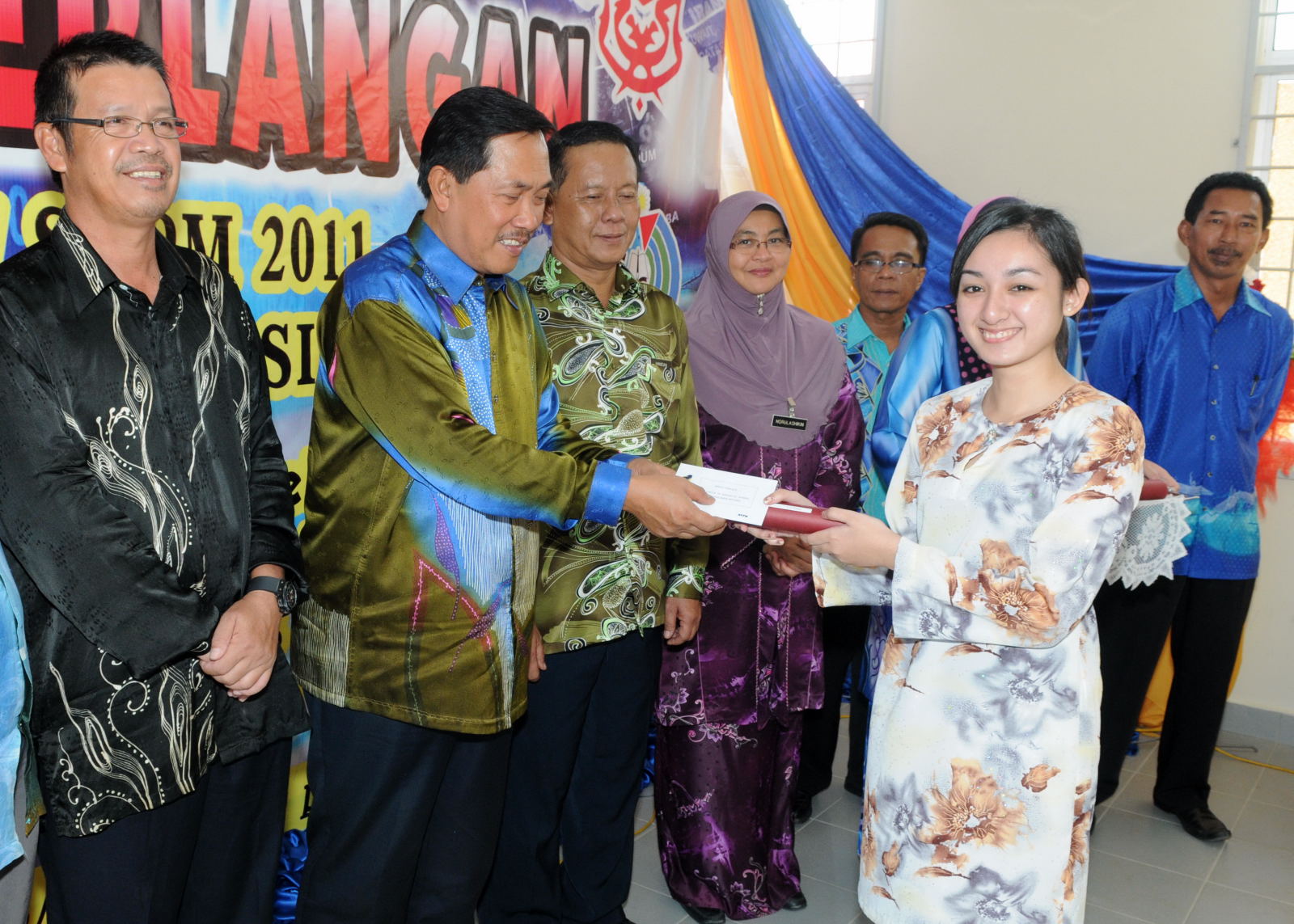 Anugerah Kecemerlangan Pelajar SPM & STPM DUN Sindumin | Parlimen ...