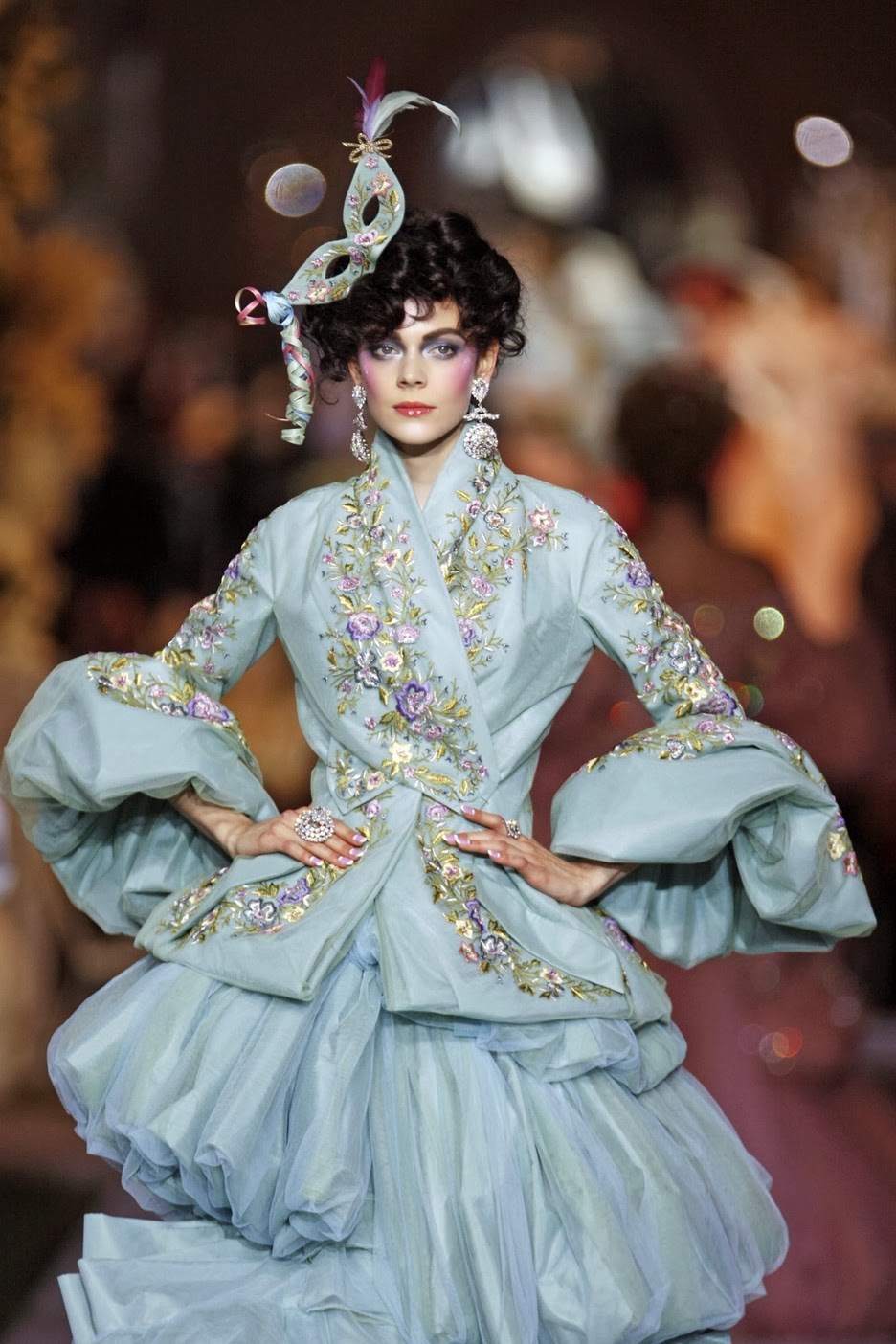 INTO THE VAGUE: Designer Spotlight: John Galliano (slightly NSFW)