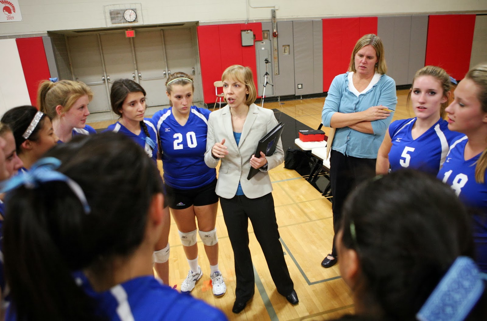 Mark Kodiak Ukena IHSA Varsity Girls Volleyball Maine East at Deerfield