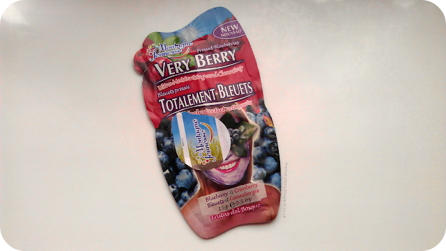 Montagne Jeunesse Pressed Blueberries Very Berry Ultra Moisturising and Cleansing Masque Review