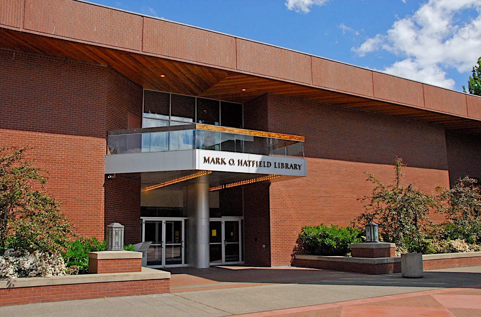 Salem Heritage Network (SHINE) Salem in 1986