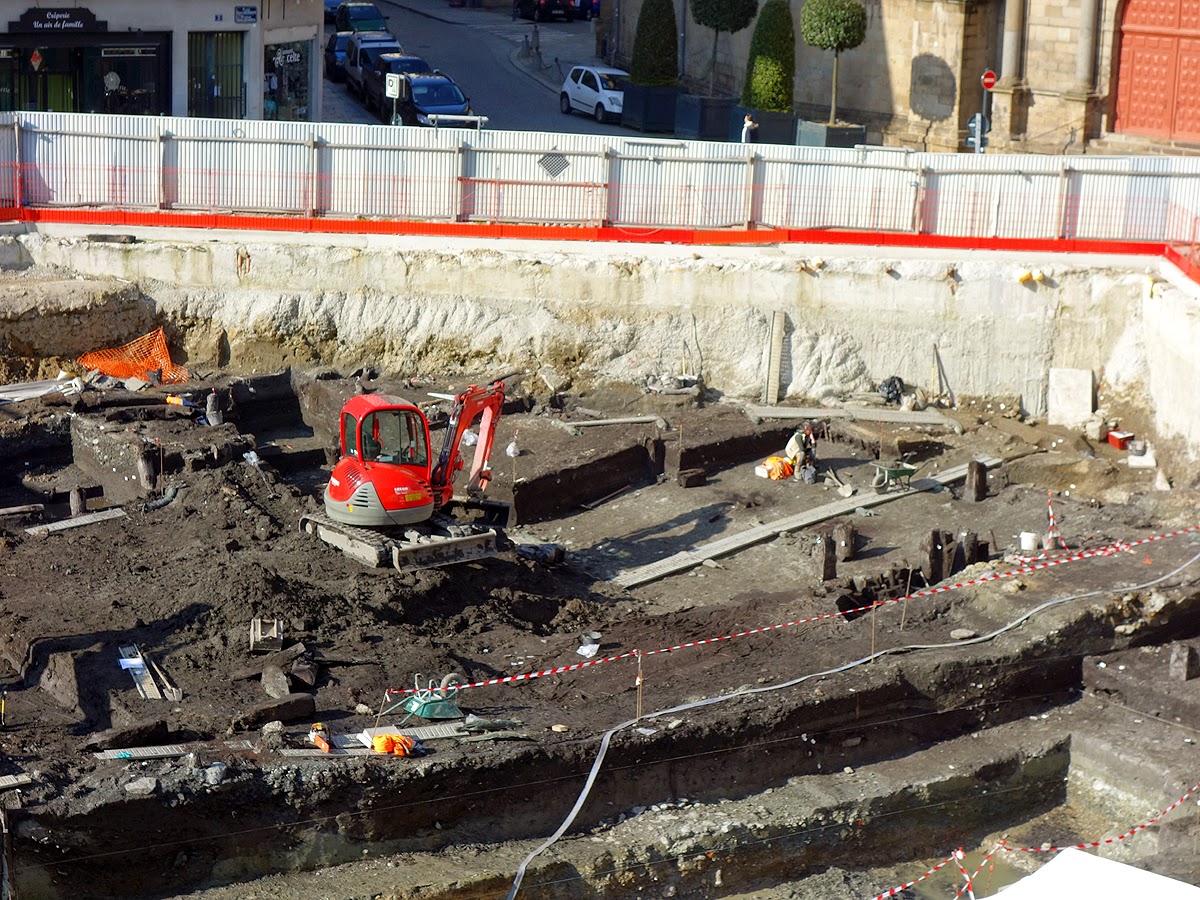 La place Saint-Germain en cours de fouilles - Rennes - 11 Févier 2015
