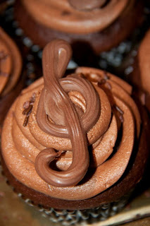 Frosting Musical Note cupcake by Jennifer Bartle