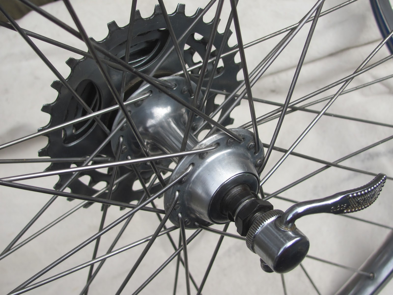 custom built bike wheels