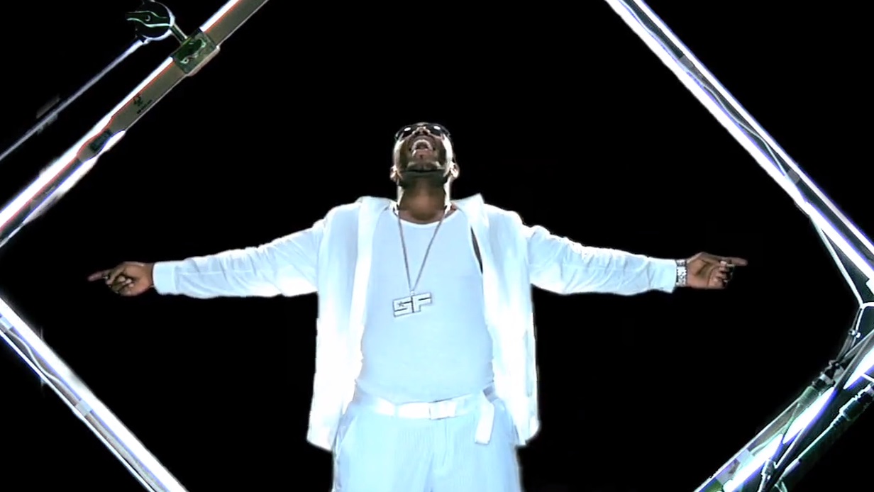 Music Crash Watch music videos from today's hottest artists online