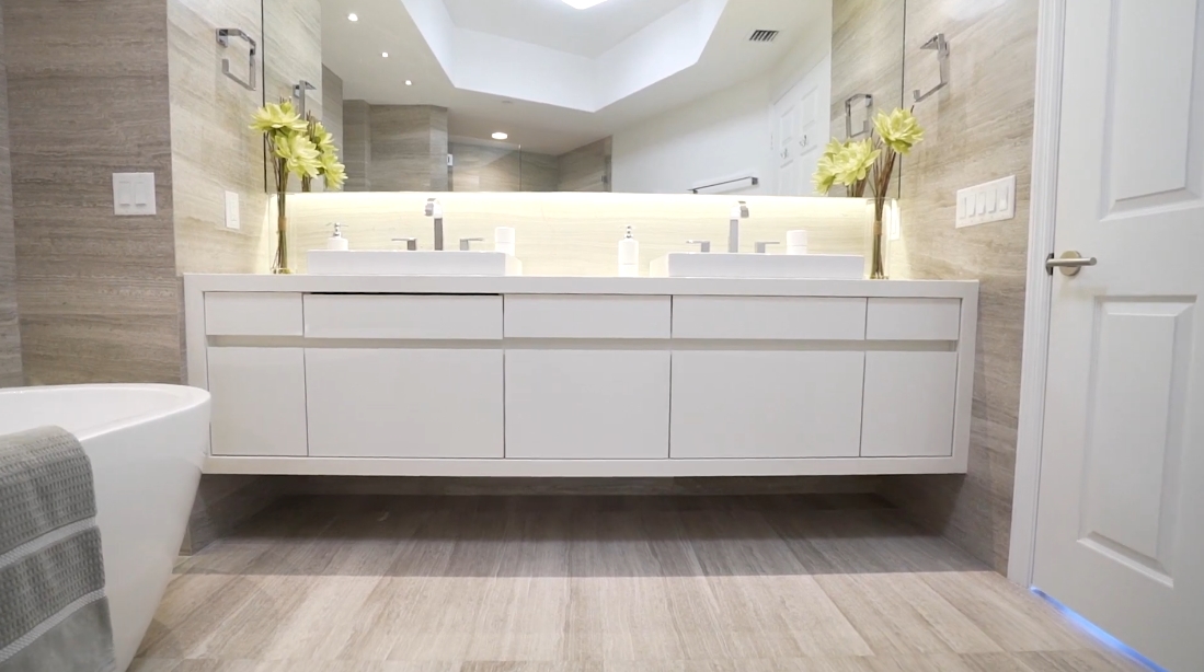 Tour L'Hermitage Luxury Condo vs. 18 Interior Design Photos