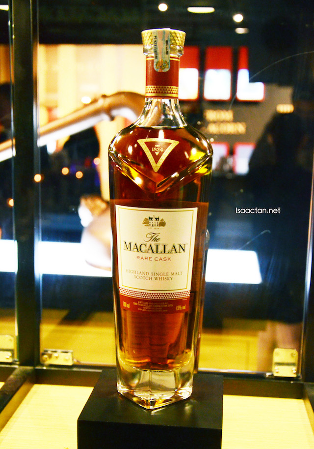 The Macallan Rare Cask, Highland Single Malt Scotch Whisky