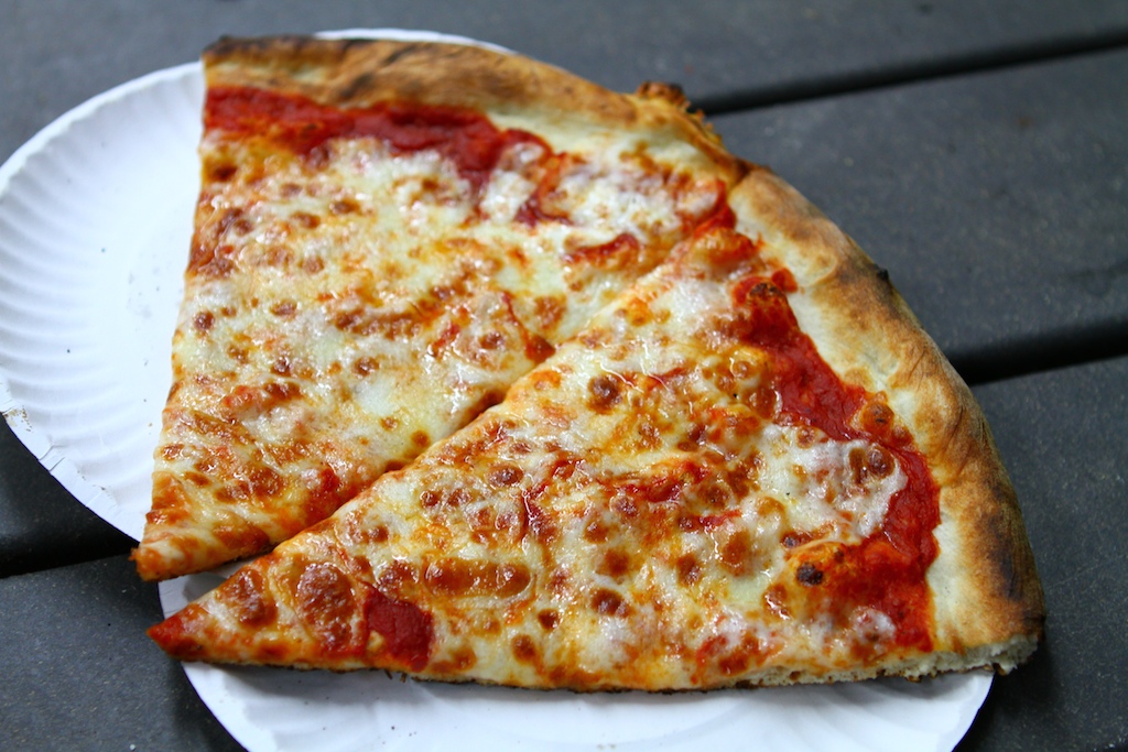 ME, MYSELF and PIE: New Park Pizza